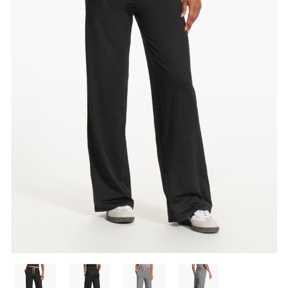 Vuori Women’s Wideleg Essential Pants Black Heather NWT - Picture 2 of 5